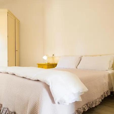 Donatella Hotell
