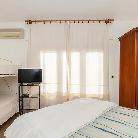 Donatella Hotel Posada (Sardinia)