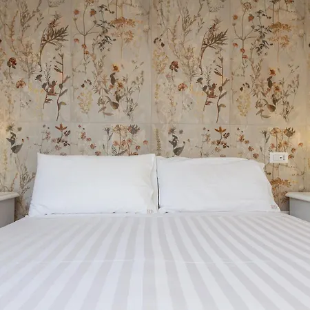 Donatella 3* Posada