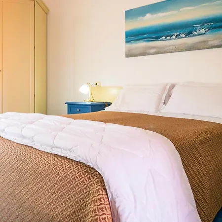 Hotel Donatella 3*