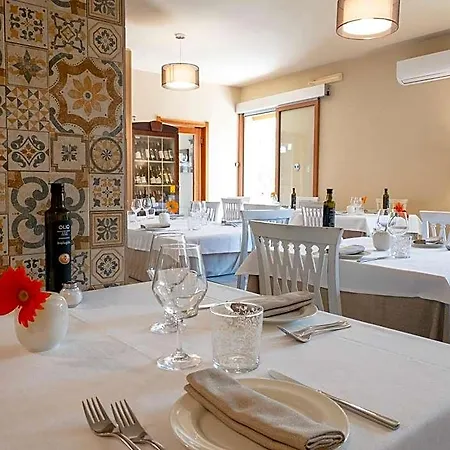 Donatella 3* Posada (Sardinia)